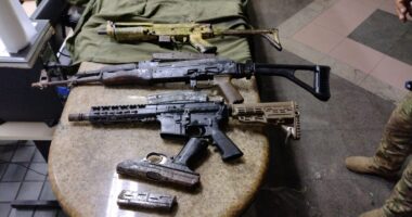 Artigo: Polícia apreende armas usadas por facção no bairro de Valéria, em Salvador