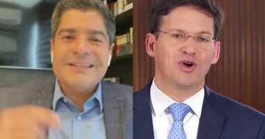 Artigo: Vice-prefeito sobe em palanque com João Roma; prefeito apoia ACM Neto