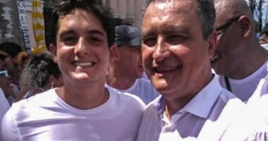 Artigo: Marcelinho Veiga deve seguir com Rui mesmo se o sogro deixar a base