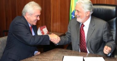 Artigo: Após Wagner, Otto também defende Moraes contra Elon Musk