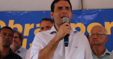 Artigo: Ex-prefeito rebate Léo Prates e aproxima PDT de Jerônimo Rodrigues