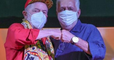 Artigo: Wagner será articulador político de campanha de Lula, diz jornal