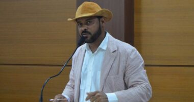 Artigo: Jacobina: vereador acusado de agredir servidora é afastado pela Câmara