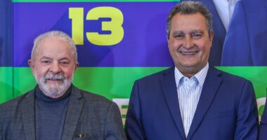 Artigo: Lula inaugurou despachos como presidente no Planalto com Rui Costa