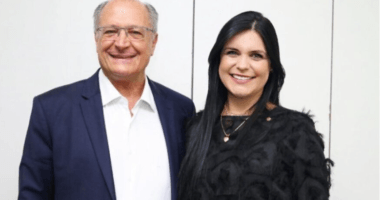 Artigo: Ex-bolsonarista se encontra com Alckmin e deseja por “governo equilibrado e democrático”