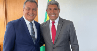 Artigo: Rui e Jerônimo encontram deputados de oposição em festa de aniversário