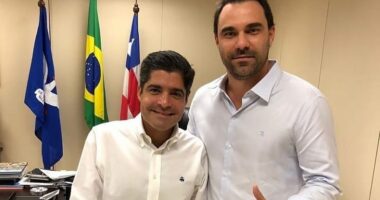 Artigo: Insatisfeito com tratamento, PSDB não descarta romper com ACM Neto