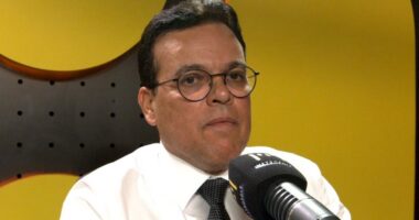 Artigo: Mesmo com fusão, vereador diz que não vai sair do Podemos