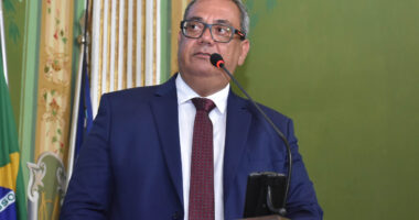 Artigo: Carlos Muniz reúne mais apoio à sua reeleição na Câmara de Salvador