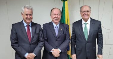 Artigo: Após apoiar Bolsonaro, Leão “dribla” Rui e tem reunião com Alckmin