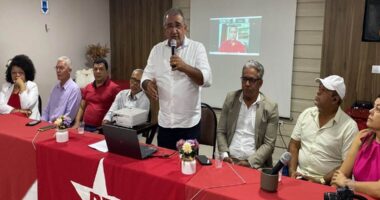 Artigo: PT escolhe ex-prefeito como candidato em Juazeiro
