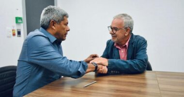 Artigo: PT tem pesquisa favorável em Vitória da Conquista, diz jornal