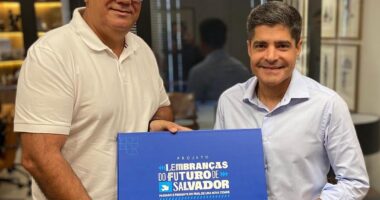 Artigo: ACM Neto participa de evento em Salvador na véspera de finados