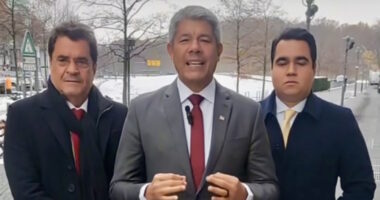 Artigo: Após Dubai, Jerônimo se reúne com empresários na Alemanha