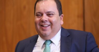 Artigo: Coluna revela conversa entre Elmar e líder do PP sobre Federação