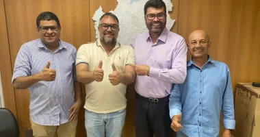 Artigo: Aliado de deputado do UB surpreende ao se filiar ao Avante