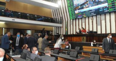 Artigo: Deputados apontam possível boicote da bancada do PSD na Alba