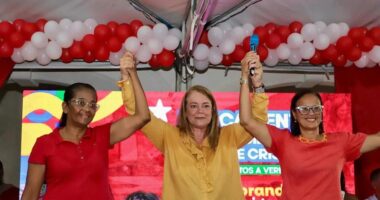 Artigo: No PT, prefeita confirma disputa pela reeleição em Cachoeira