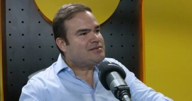 Artigo: Cacá Leão relembra motivo para recusa de cargo na Caixa Econômica