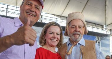 Artigo: Desafeto de Rui e Wagner, Gleisi assina nota polêmica defendendo ditador Maduro