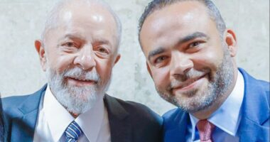 Artigo: Do PT, Rosalvo dispara em Lauro de Freitas e oposição liga sinal de alerta