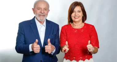 Artigo: 2024: Adélia recebe pedido de Lula durante encontro em Brasília