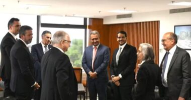 Artigo: Rui Costa e Arthur Lira tem atrito durante reunião com o STF