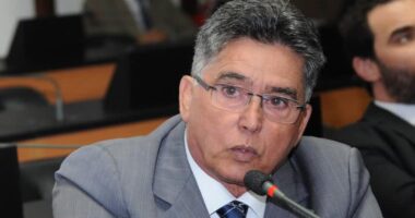 Artigo: Jânio Natal afasta movimentação para ser vice de Neto em 2026