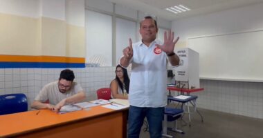 Artigo: Geraldo Jr. vota acompanhado de aliados e dispara: “Lula tem candidato”