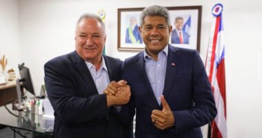 Artigo: Fortalecido, Avante leva a Jerônimo Rodrigues pastas desejadas em reforma