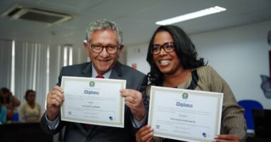 Artigo: Luiz Caetano é diplomado prefeito de Camaçari e prega união pelo futuro da cidade