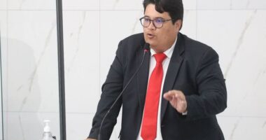 Artigo: Vereador despista sobre participação em gestão de Caetano em Camaçari
