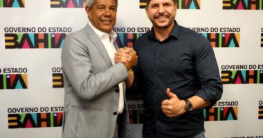 Artigo: Mais um prefeito baiano abandona ACM Neto e apoia Jerônimo