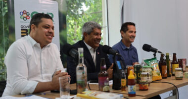 Artigo: Governador Jerônimo Rodrigues apoia fortalecimento de agroindústrias familiares na Bahia