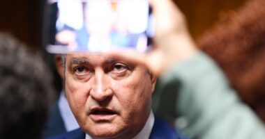 Artigo: Rui Costa lembra golpe militar e manda indireta para Bolsonaro; “Sem anistia”