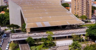 Artigo: Secretário de Cultura confirma entrega do Teatro Castro Alves para 2026