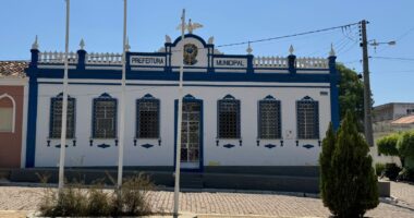 Artigo: Prefeitura de Curaçá efetua o pagamento de quase R$ 1,1 milhão de INSS deixado pela ex-gestão