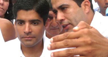 Artigo: Nome do primeiro escalão de Bruno Reis faz insinuações sobre sua vida em grupo de WhatsApp; prints vazam