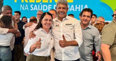 Artigo: Após apoiar Neto em 22, prefeita de Ubaitaba busca aproximação e cola em eventos com Jerônimo