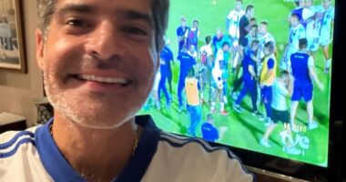 Artigo: ACM Neto comemora título e é criticado por apoiador: “Vai começar a rodar o interior que dia?”