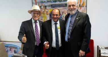 Artigo: Prefeito de Esplanada se encontra com senadores e deputados em busca de investimentos