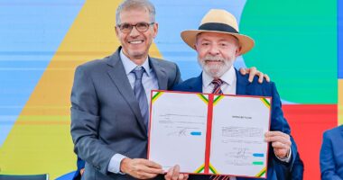 Artigo: Sob Sidônio, popularidade de Lula volta a crescer e pode obrigar ACM Neto a recalcular rota