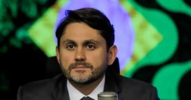 Artigo: União Brasil vai tentar interceder com Lula por permanência de ministro