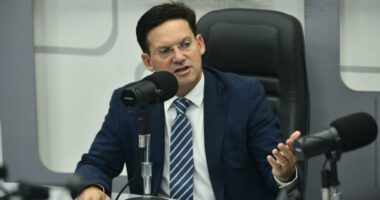 Artigo: Roma diz que governo do PT utiliza o velho ‘toma lá, dá cá’ para atrair prefeitos