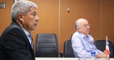 Artigo: Jerônimo manda mensagem e diz que Ronaldo foi desrespeitado na oposição