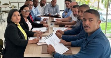 Artigo: Crise da gestão Niltinho é avaliada em reunião dos vereadores da base do governo