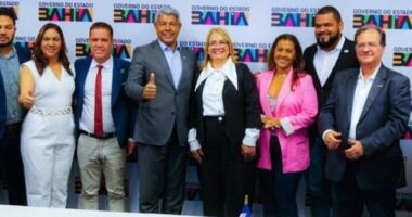 Artigo: Prefeita do União é recebida por Jerônimo e liga alerta na base de ACM Neto