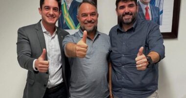 Artigo: Perto de retornar à base do PT, Marcelinho Veiga se reúne com Adolpho Loyola