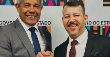 Artigo: São Félix do Coribe: prefeito faz nova reunião e adere a grupo de Jerônimo