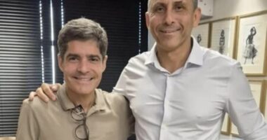 Artigo: Após perder o prefeito, ACM Neto recorre ao quarto colocado em Teixeira de Freitas